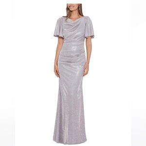 BETSY & ADAM
Flutter Sleeve Glitter Column Gown size 4 and 6.